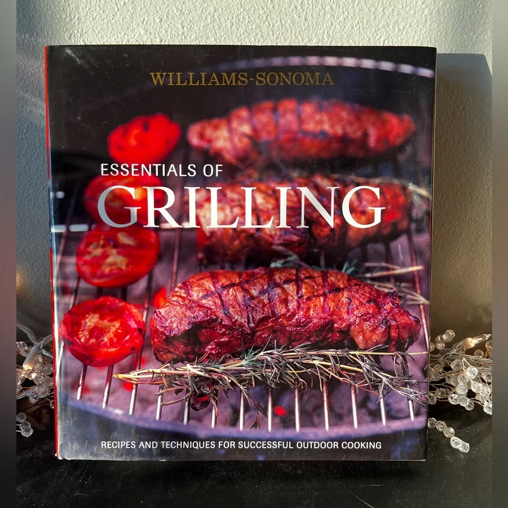 NEW Williams-Sonoma Essentials of Grilling #13051